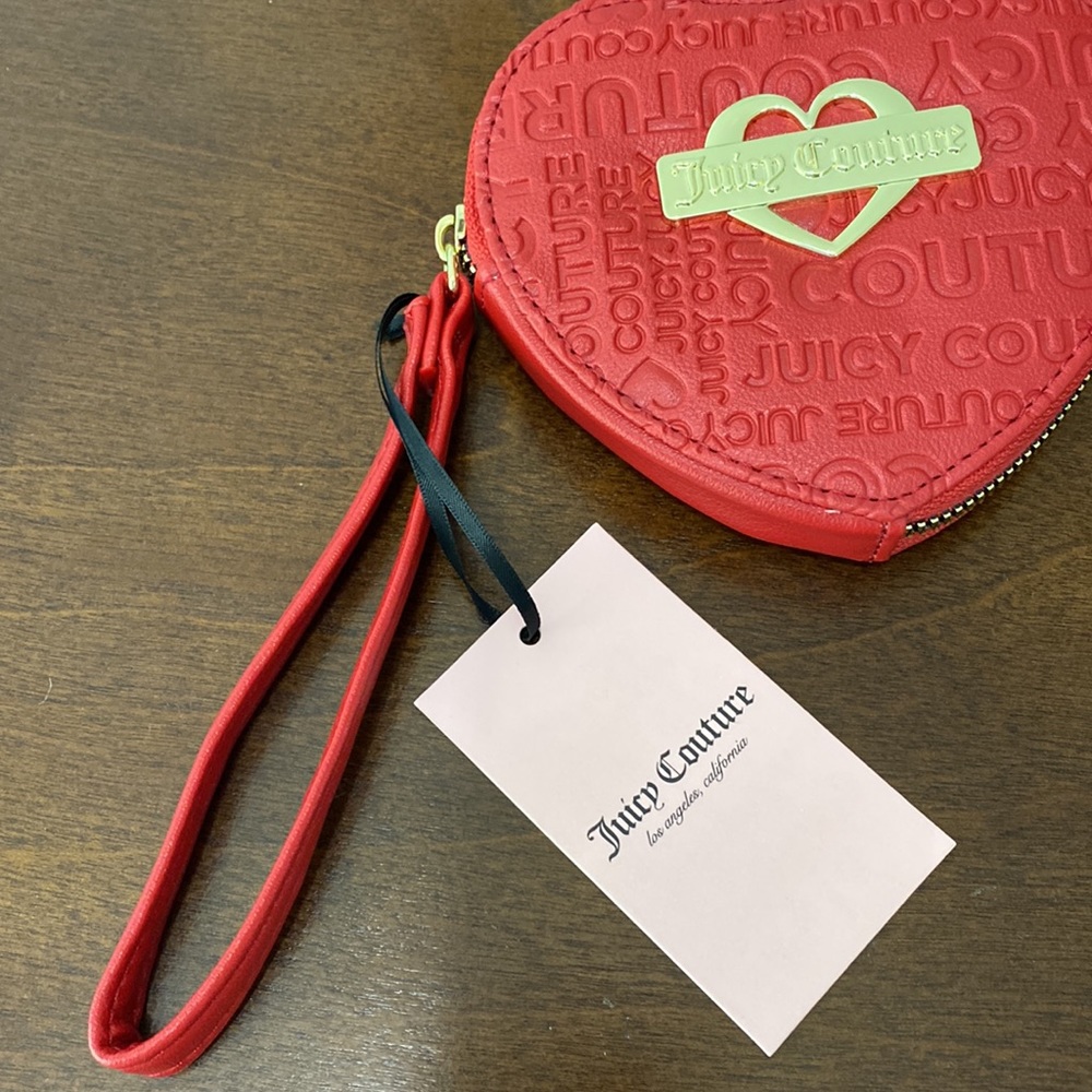 Juicy Couture scarlet red heart shaped faux leather wristlet mini bag 4.5x5x1 - Picture 3 of 8